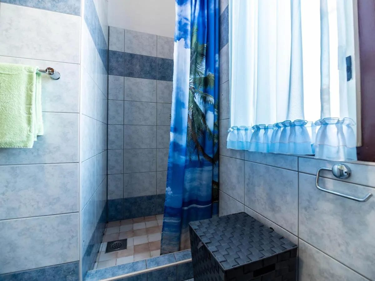 Vacation Apartment With Pool Loborika Kroatien